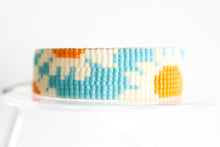 Load image into Gallery viewer, Baby Blues Daisy Chain Beaded Bracelet