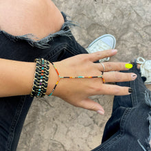 Cargar imagen en el visor de la galería, Life's A Beach Hand Chain