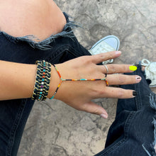 Cargar imagen en el visor de la galería, Life's A Beach Hand Chain