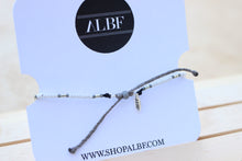 Cargar imagen en el visor de la galería, Overcast Beaded Bracelet