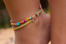 Load image into Gallery viewer, I Ain't Dandelion 3 in One Beaded Flower Necklace