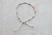 Load image into Gallery viewer, Daisy Duke Beaded Bracelet
