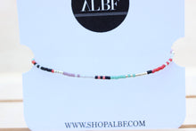 Cargar imagen en el visor de la galería, Berry Good Taste Beaded Bracelet