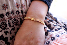 Cargar imagen en el visor de la galería, MAMA Charm Bracelet