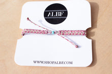 Cargar imagen en el visor de la galería, The Lilac Bracelet