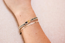 Cargar imagen en el visor de la galería, Classy Lady Charm Bracelet