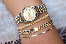 Cargar imagen en el visor de la galería, Classy Lady Charm Bracelet