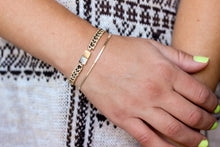 Cargar imagen en el visor de la galería, Classy Lady Charm Bracelet