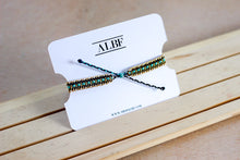 Cargar imagen en el visor de la galería, Take The Plunge Bracelet