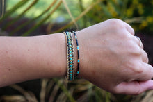Cargar imagen en el visor de la galería, Take The Plunge Bracelet