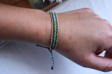Cargar imagen en el visor de la galería, Take The Plunge Bracelet