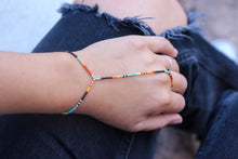 Cargar imagen en el visor de la galería, Life's A Beach Hand Chain