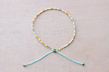Cargar imagen en el visor de la galería, Blossom Beaded Bracelet