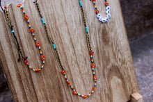 Load image into Gallery viewer, Make My Daisy Beaded Flower Necklace