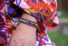 Load image into Gallery viewer, You Made My Daisy 3 in One Beaded Flower Necklace