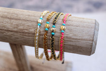 Cargar imagen en el visor de la galería, Just Keep Smiling Charm Bracelet