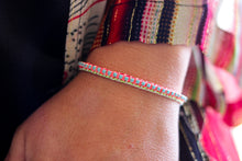 Cargar imagen en el visor de la galería, Neon Heat Bracelet