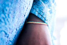 Cargar imagen en el visor de la galería, Electric Yellow Bracelet