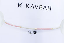 Cargar imagen en el visor de la galería, KAVEAH Pink and Cream Beaded Bracelet