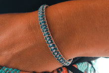 Cargar imagen en el visor de la galería, The Indigo Bracelet