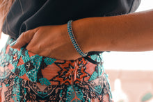 Cargar imagen en el visor de la galería, The Indigo Bracelet