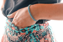Cargar imagen en el visor de la galería, The Indigo Bracelet