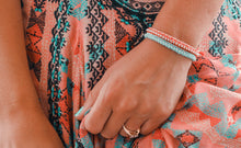 Cargar imagen en el visor de la galería, Mini Moment 2 Bracelet Set