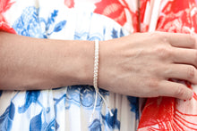 Load image into Gallery viewer, Off White Stacker