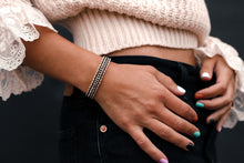 Cargar imagen en el visor de la galería, Moon Shine Bracelet