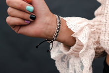 Cargar imagen en el visor de la galería, Moon Shine Bracelet