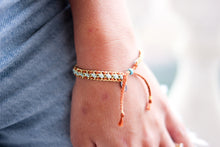 Cargar imagen en el visor de la galería, Ember Bracelet