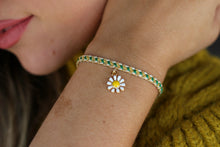 Cargar imagen en el visor de la galería, Songbird Charm Bracelet