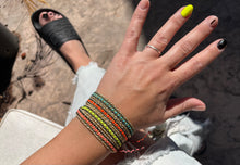 Cargar imagen en el visor de la galería, Bondi Ultimate Bracelet Set