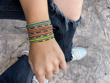 Cargar imagen en el visor de la galería, Bondi Ultimate Bracelet Set