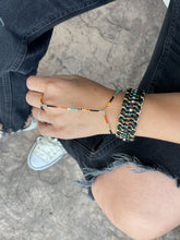 Cargar imagen en el visor de la galería, Life's A Beach Hand Chain