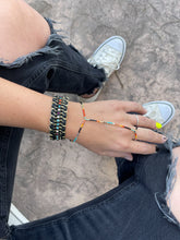 Cargar imagen en el visor de la galería, Life's A Beach Hand Chain