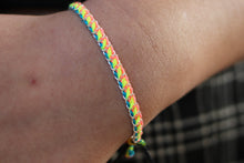 Cargar imagen en el visor de la galería, Electric Yellow Bracelet