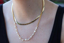 Load image into Gallery viewer, Reese Pearl Necklace