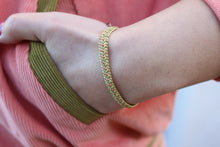 Cargar imagen en el visor de la galería, Honey Dew Bracelet