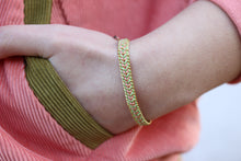 Cargar imagen en el visor de la galería, Honey Dew Bracelet