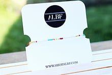 Cargar imagen en el visor de la galería, Goldie Beaded Bracelet