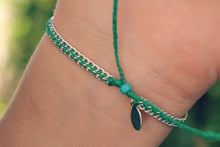 Cargar imagen en el visor de la galería, Emerald Green Silver Stacker Bracelet