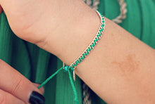 Cargar imagen en el visor de la galería, Emerald Green Silver Stacker Bracelet