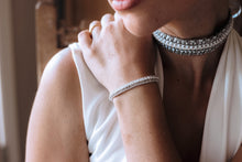 Cargar imagen en el visor de la galería, The Silver Lining Bracelet