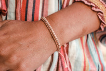 Cargar imagen en el visor de la galería, Good Karma Bracelet