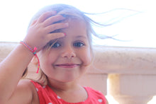 Cargar imagen en el visor de la galería, The Flamingo Bracelet