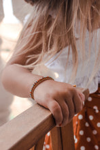 Cargar imagen en el visor de la galería, Fruit Loop Bracelet