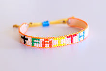 Cargar imagen en el visor de la galería, Keep The Faith Colorful Beaded Bracelet
