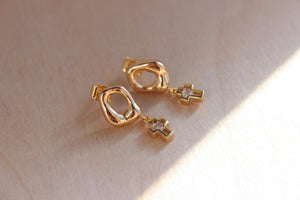Criss Cross Gold Earrings