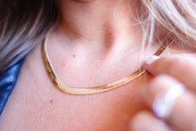 Load image into Gallery viewer, That Perfect Gold Necklace
